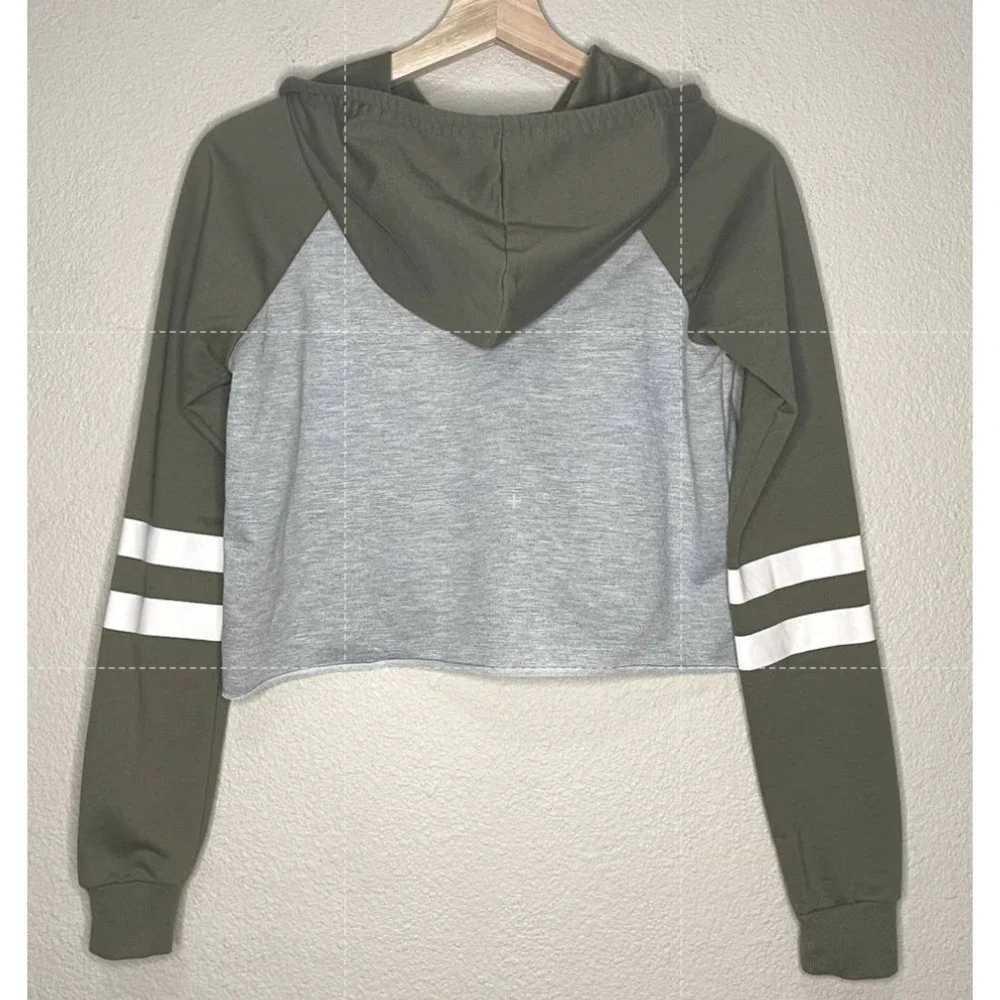 Hoodie‎ Sweater Womens Small Gray Green Cactus Graphic Cropped University Stripe